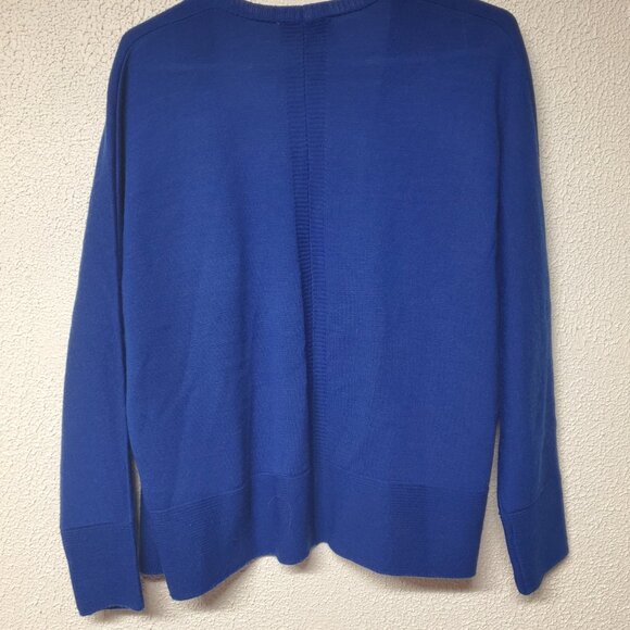 Womens Blue Sweater by Coldwater Creek - Size Medium 10-12 - Picture 2 of 3